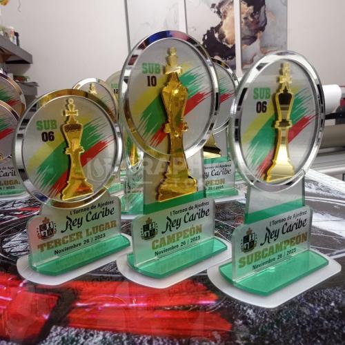 Trofeos Ajedrez Premium en Acrílico Espejo