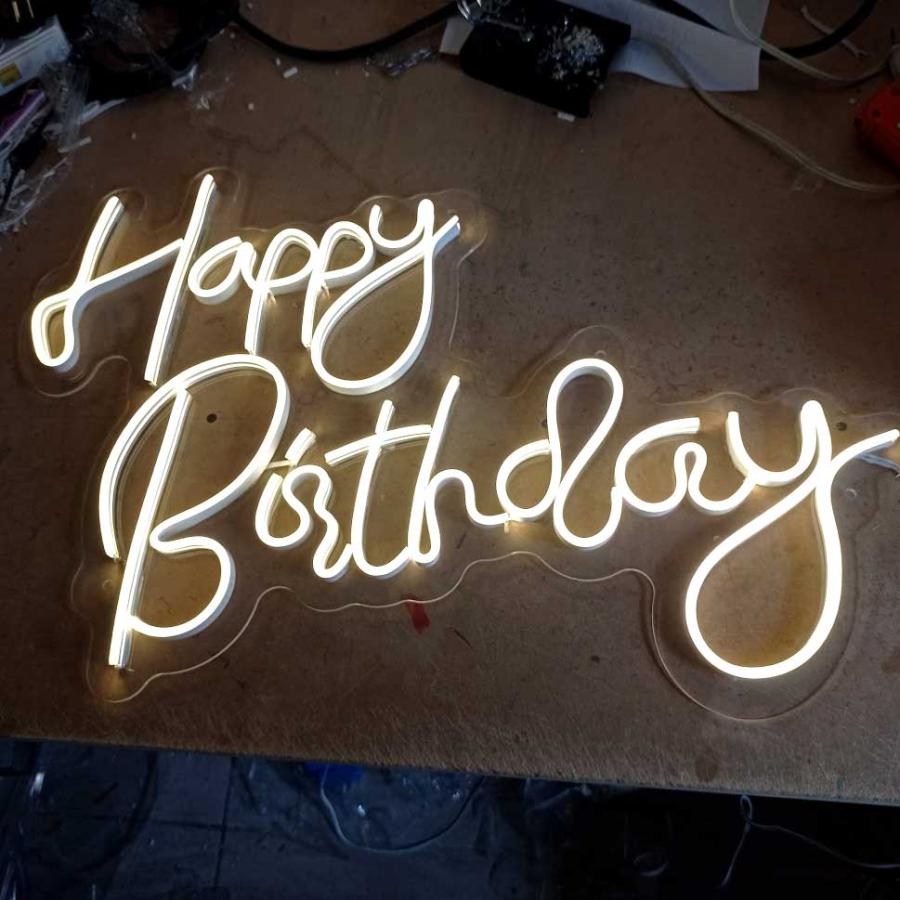 Neon Happy Birthday M04 Calido